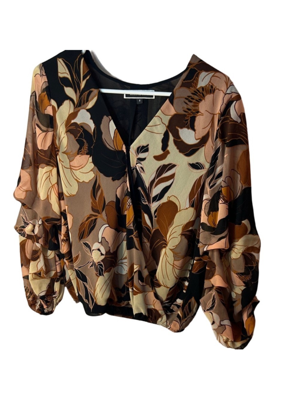 Melanie Lyne floral wrap blouse with ruffle layered sleeves size 8